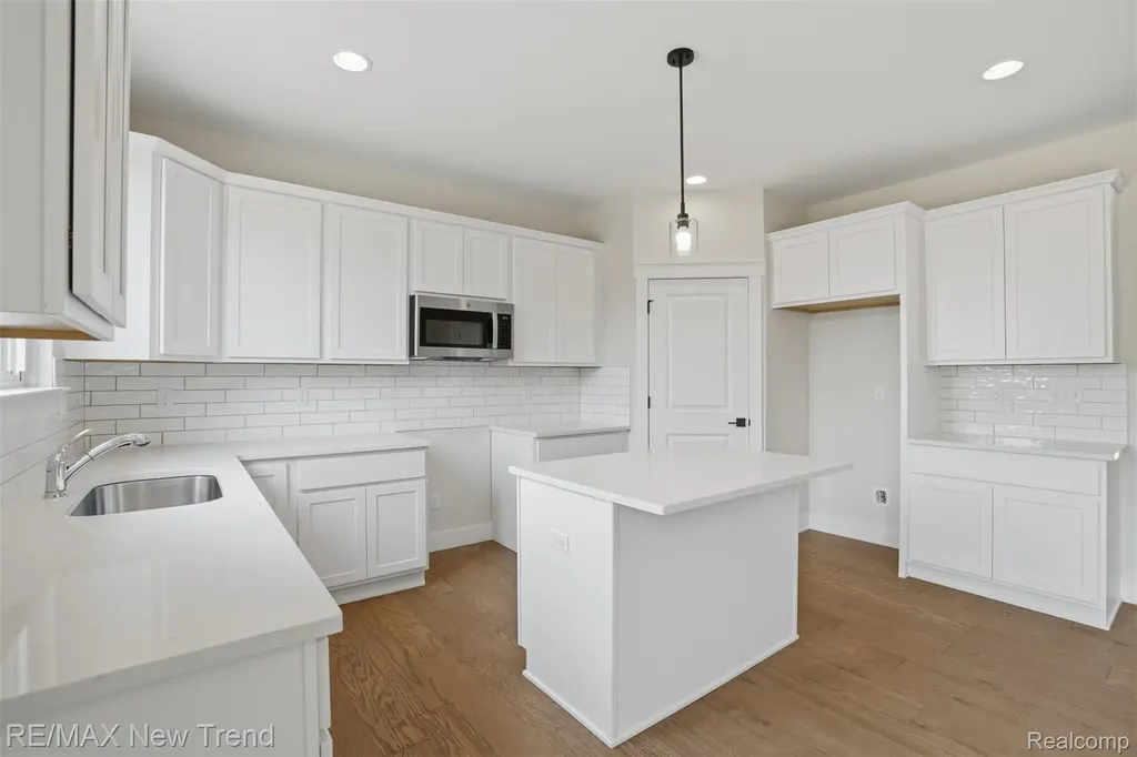 2100 Crested Butte Drive White Lake Charter Township MI 48383