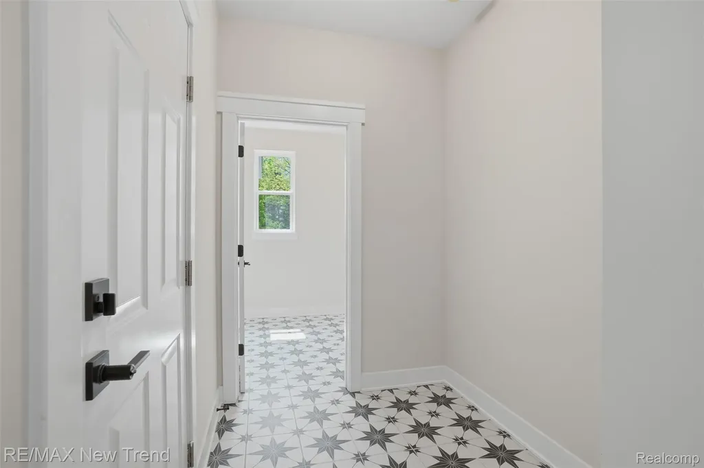 2100 Crested Butte Drive White Lake Charter Township MI 48383
