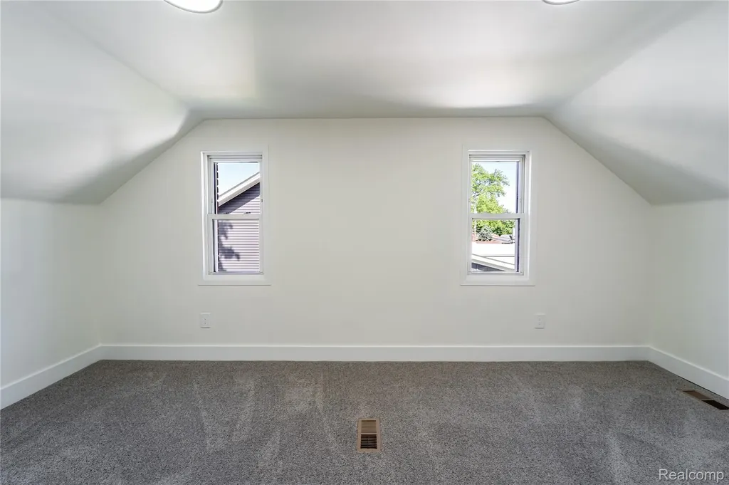 22427 Hanson Court St. Clair Shores City MI 48080