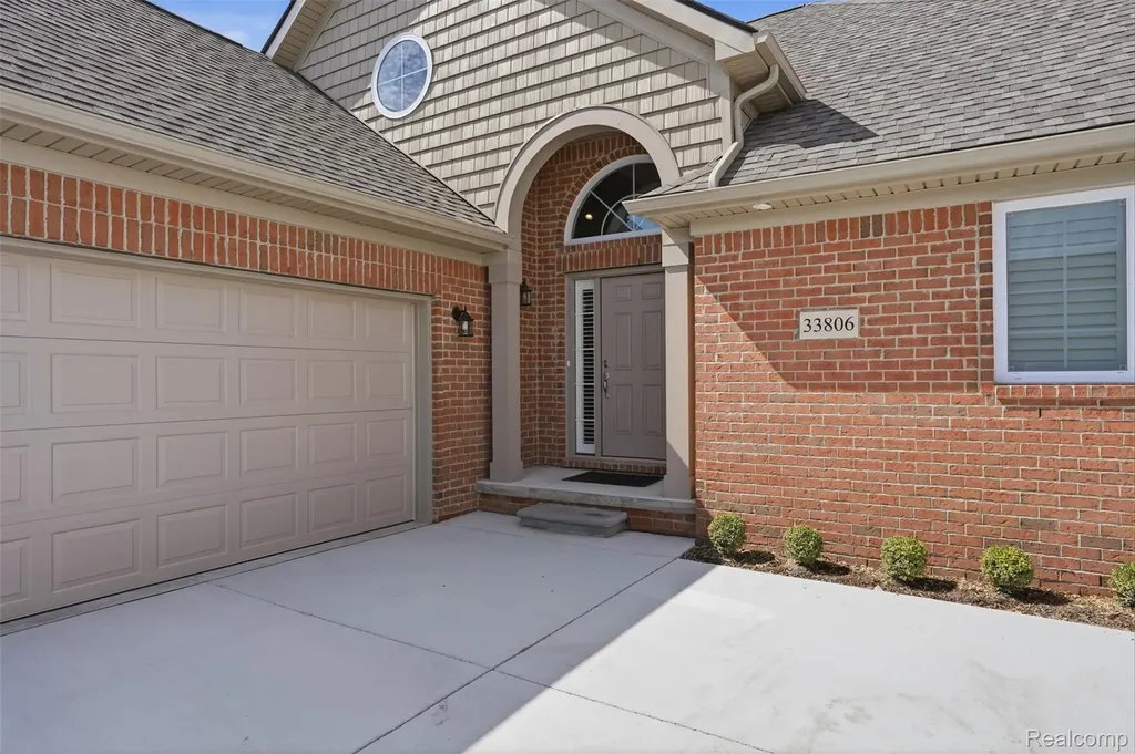 33806 Au Sable Drive Chesterfield Township MI 48047