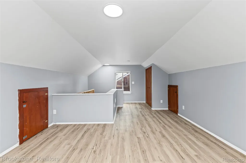 20214 Greeley Street Detroit City MI 48203