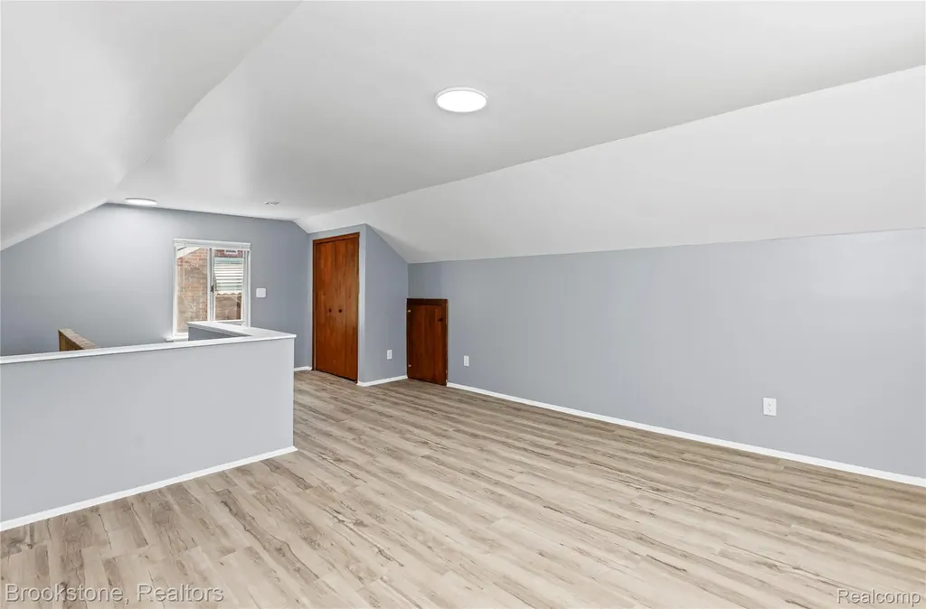 20214 Greeley Street Detroit City MI 48203