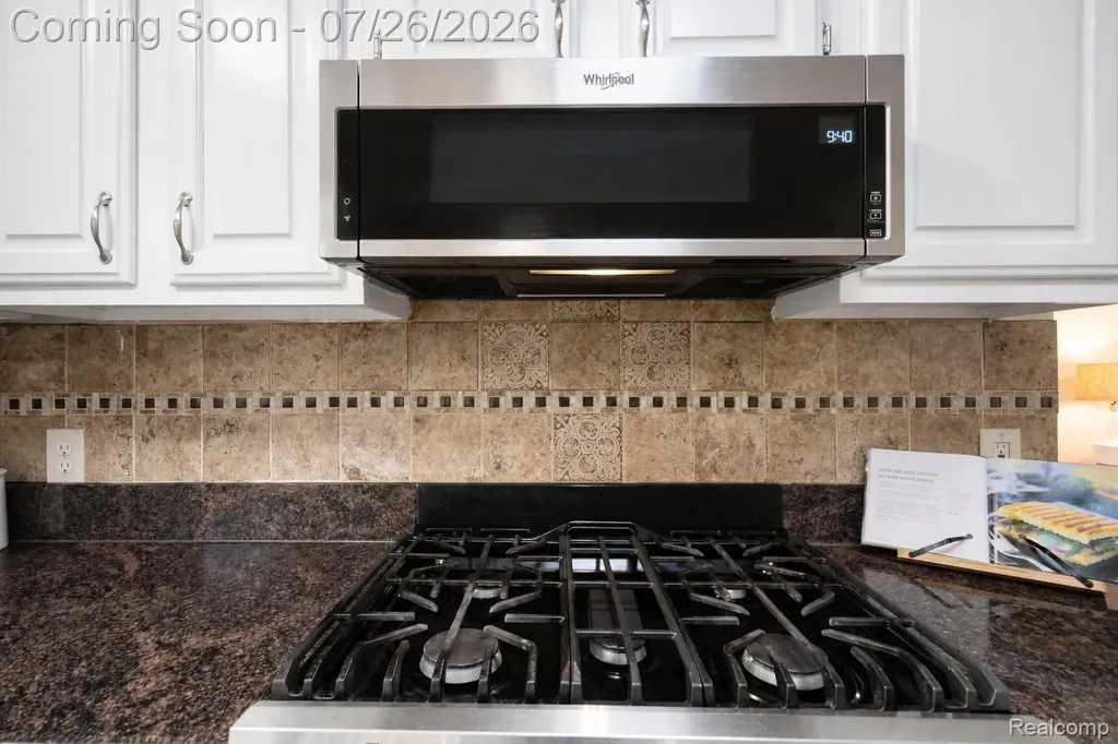 47370 Scarlet Drive N Novi City MI 48374