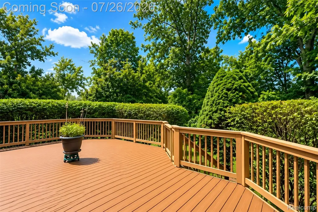 47370 Scarlet Drive N Novi City MI 48374