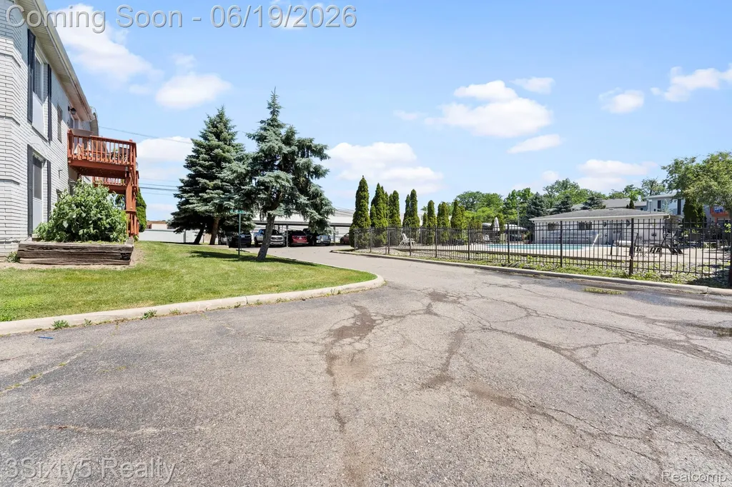1754 Fort Street Trenton City MI 48183