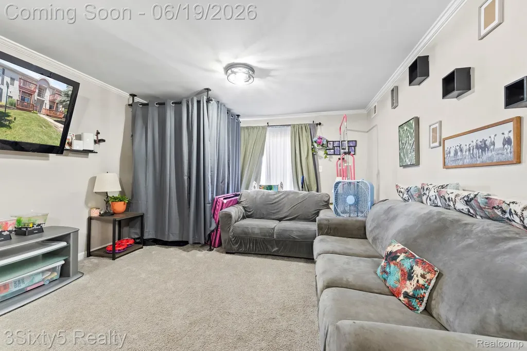 1754 Fort Street Trenton City MI 48183