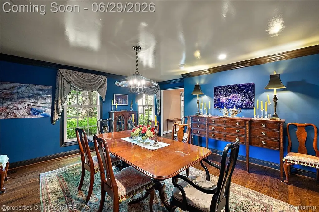 950 E Glengarry Circle Bloomfield Hills City MI 48301