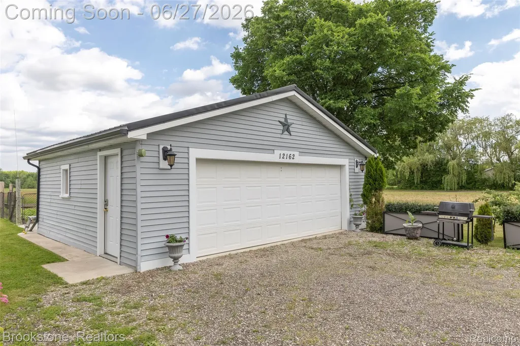12162 Griffin Road Riley Township MI 48041