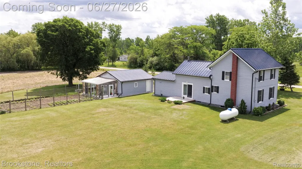 12162 Griffin Road Riley Township MI 48041