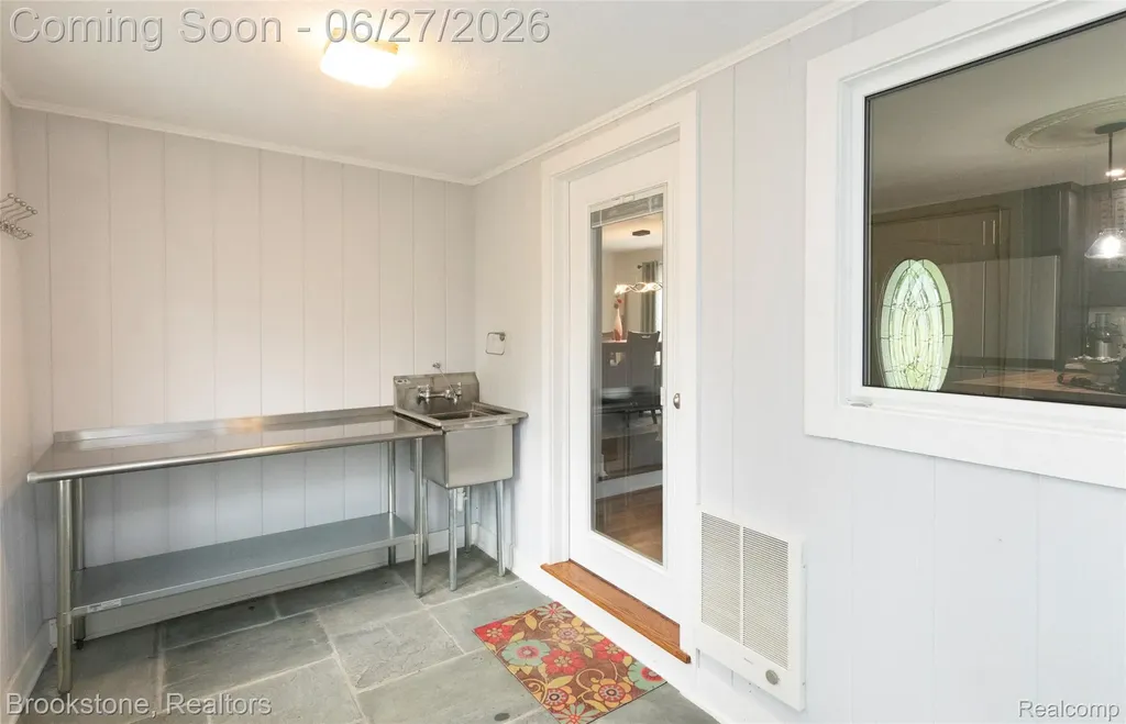 12162 Griffin Road Riley Township MI 48041