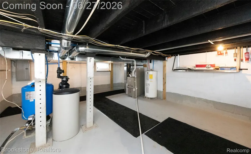12162 Griffin Road Riley Township MI 48041
