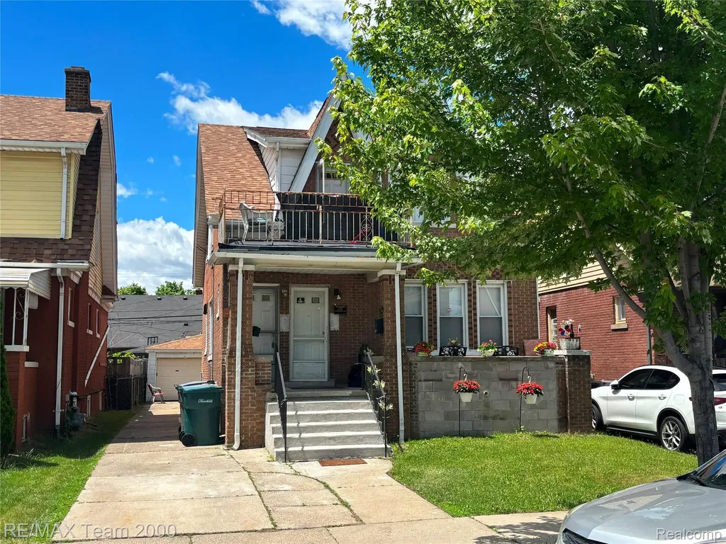 6911 Appoline Street Dearborn City MI 48126