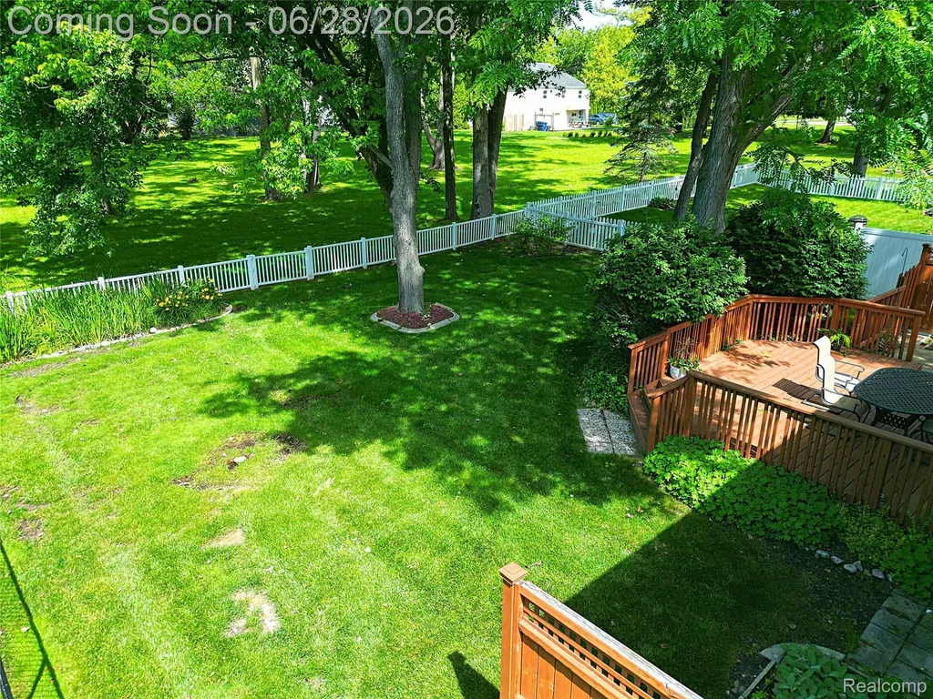 9391 Mayflower Court Plymouth Charter Township MI 48170