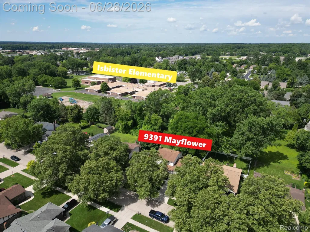9391 Mayflower Court Plymouth Charter Township MI 48170