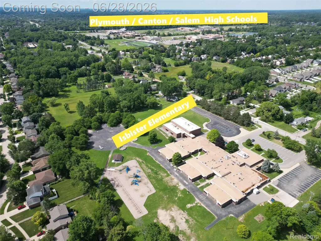 9391 Mayflower Court Plymouth Charter Township MI 48170