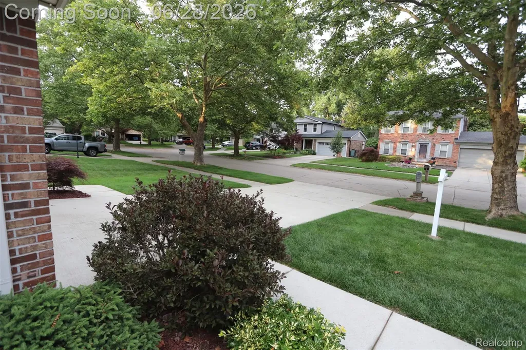 9391 Mayflower Court Plymouth Charter Township MI 48170