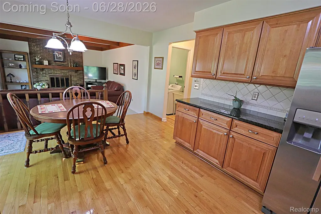 9391 Mayflower Court Plymouth Charter Township MI 48170