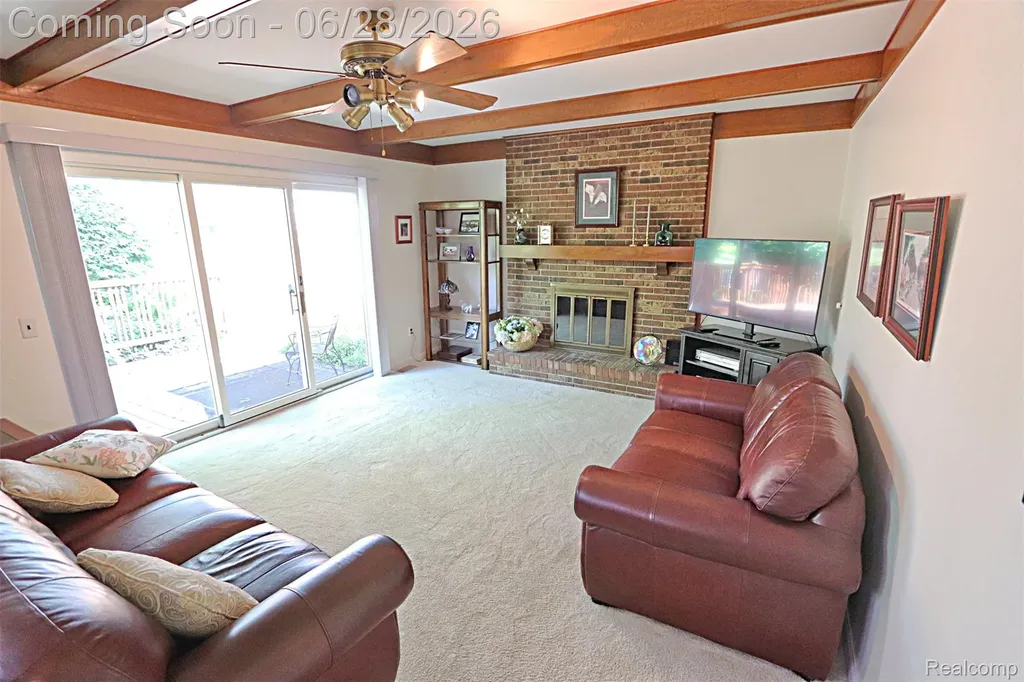 9391 Mayflower Court Plymouth Charter Township MI 48170