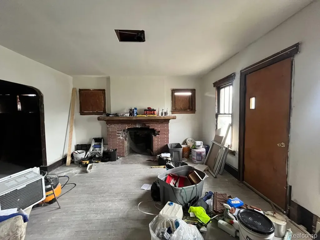 4002 W Philadelphia Street Detroit City MI 48204