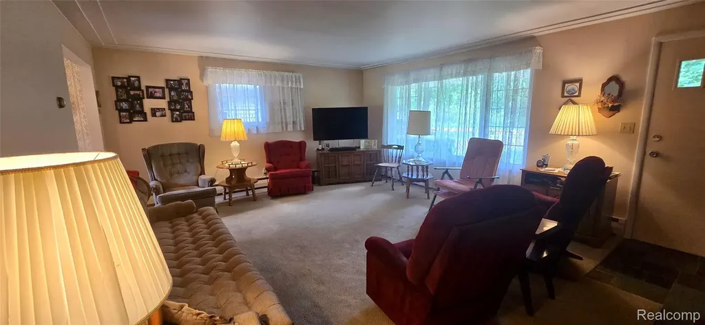 11141 Spencer Road Brighton Township MI 48114