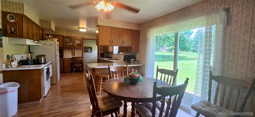 11141 Spencer Road Brighton Township MI 48114