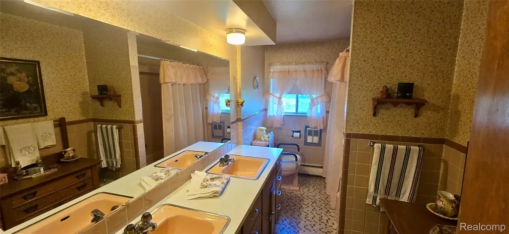 11141 Spencer Road Brighton Township MI 48114