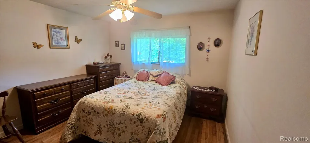 11141 Spencer Road Brighton Township MI 48114