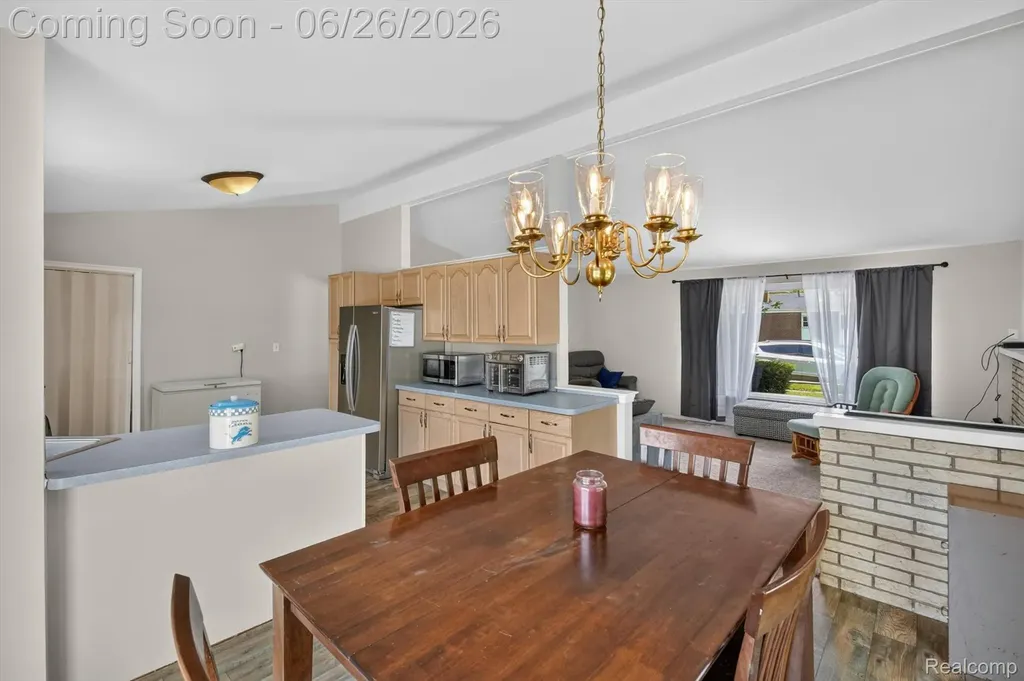 17127 Hamilton Avenue Allen Park City MI 48101