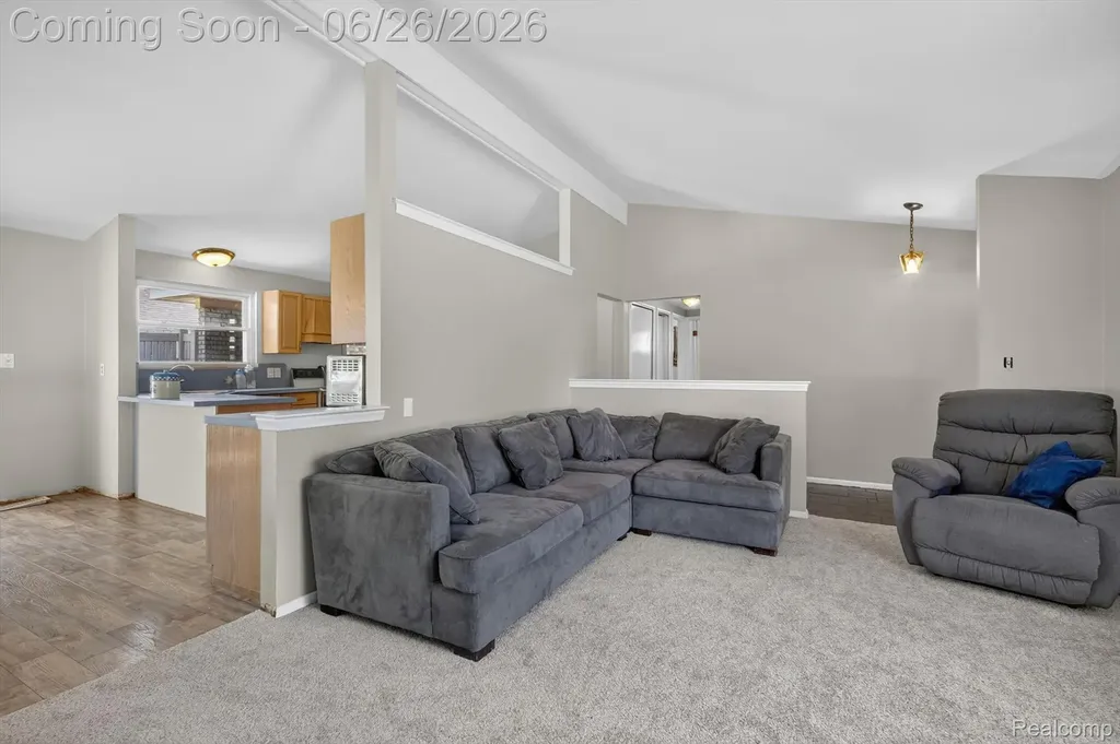 17127 Hamilton Avenue Allen Park City MI 48101