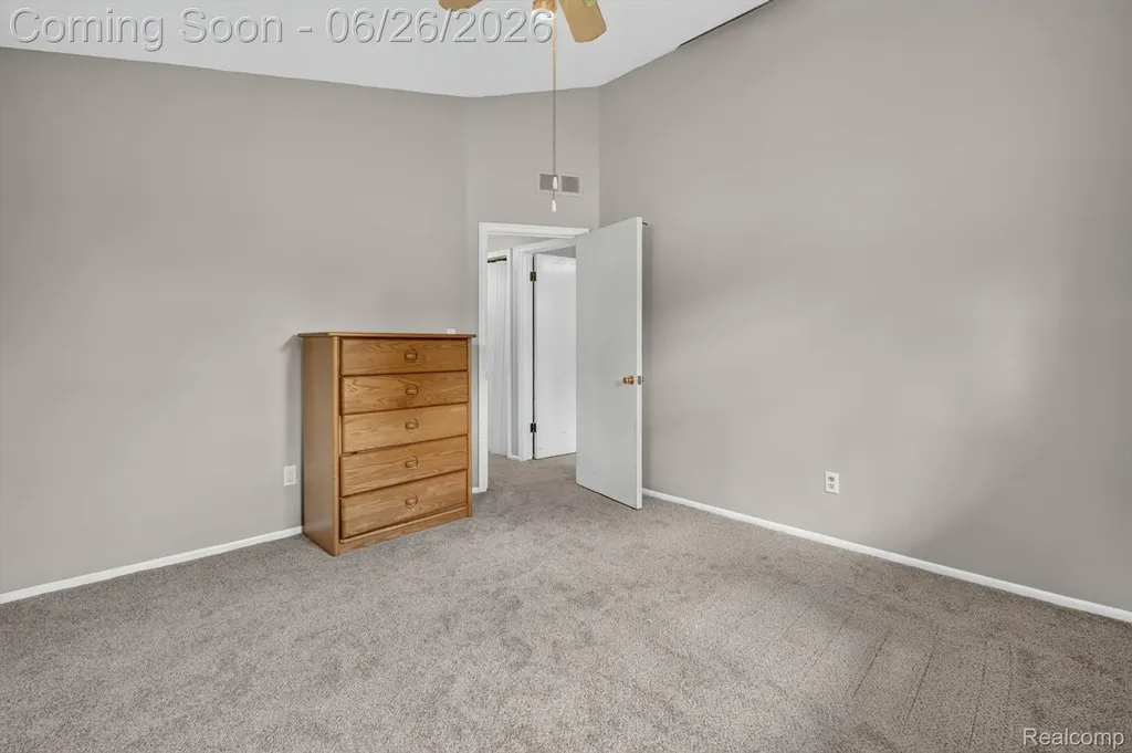 17127 Hamilton Avenue Allen Park City MI 48101