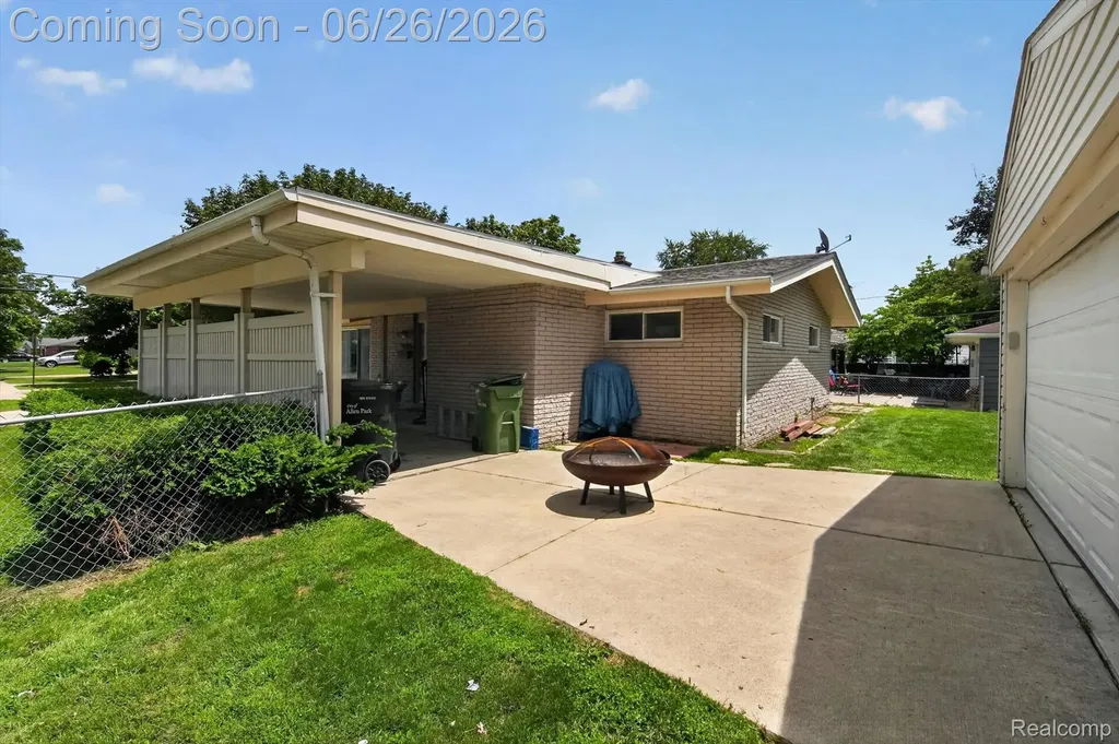 17127 Hamilton Avenue Allen Park City MI 48101