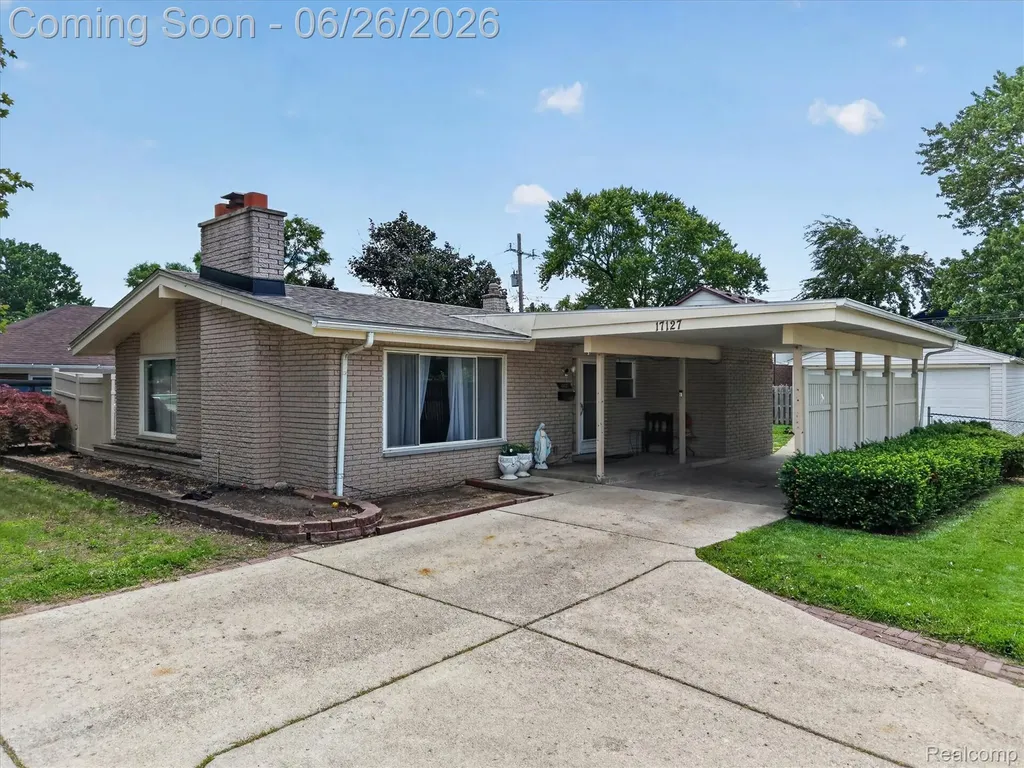 17127 Hamilton Avenue Allen Park City MI 48101