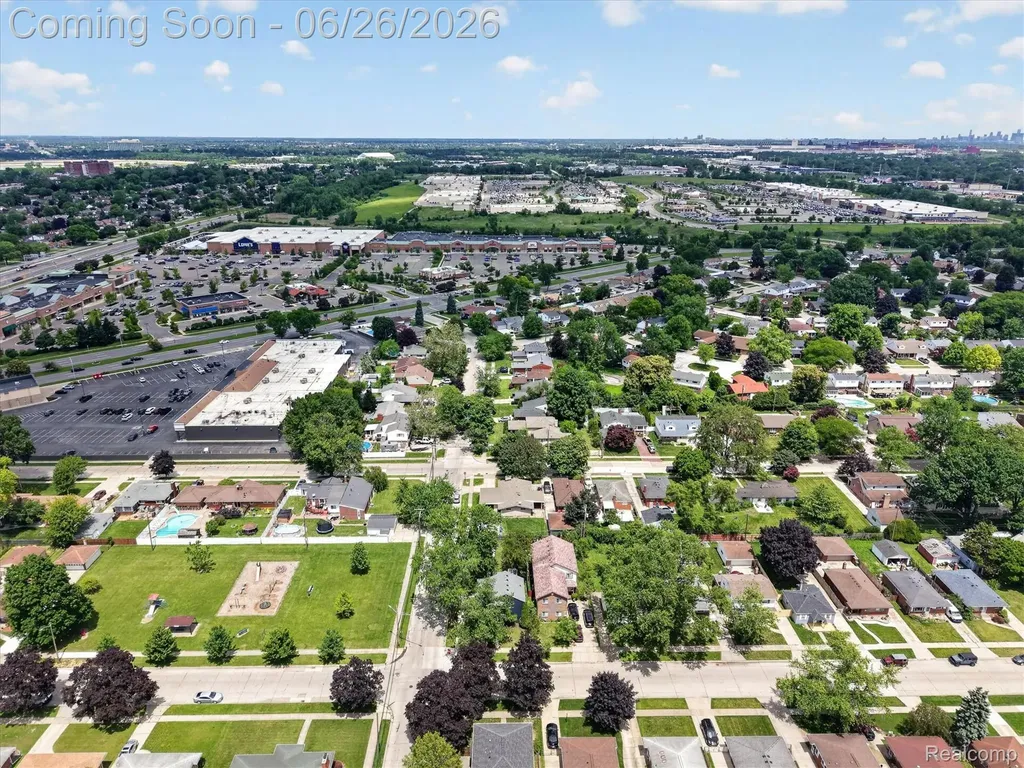 17127 Hamilton Avenue Allen Park City MI 48101