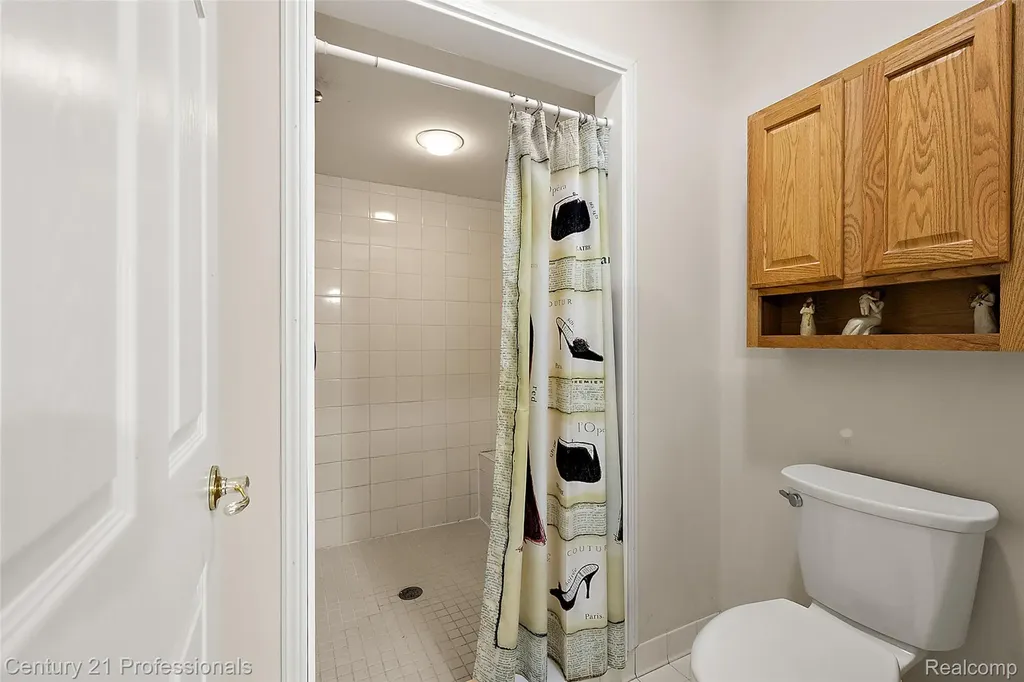 8117 Remington Court Independence Charter Township MI 48348
