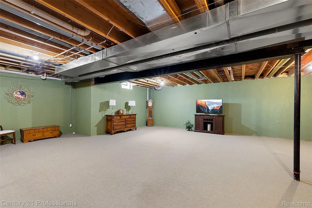 8117 Remington Court Independence Charter Township MI 48348