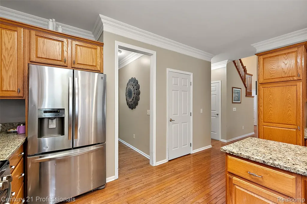 8117 Remington Court Independence Charter Township MI 48348