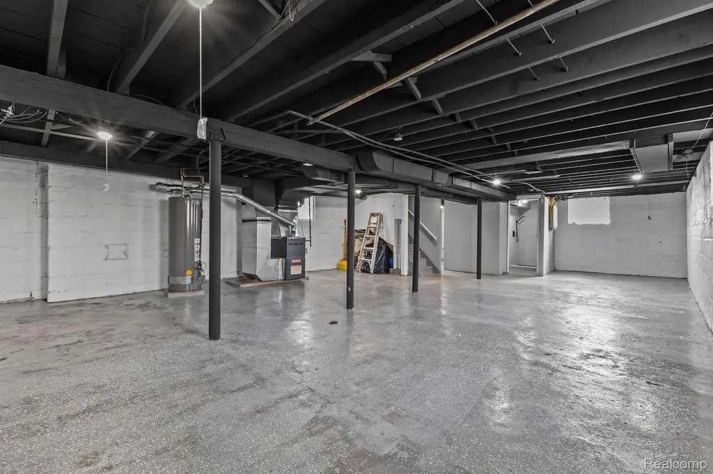 2341 Fullerton Street Detroit City MI 48238