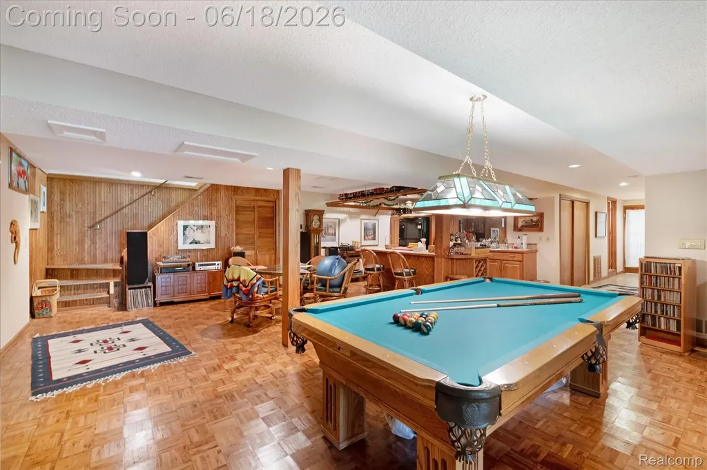 1101 S Lake Valley Drive Fenton Charter Township MI 48430