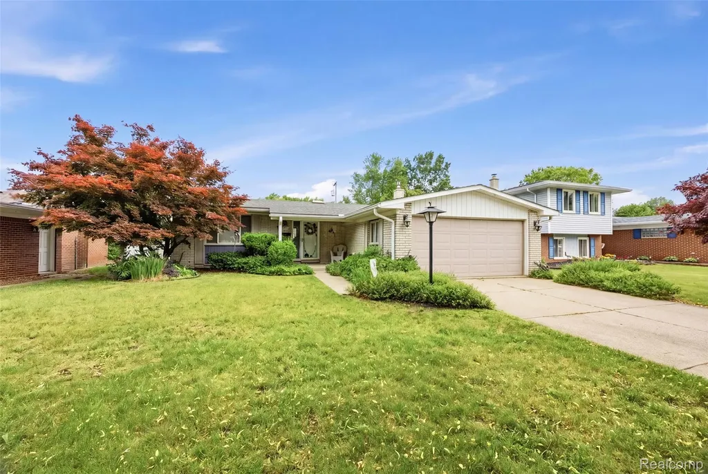 38750 Grandon Street Livonia City MI 48150