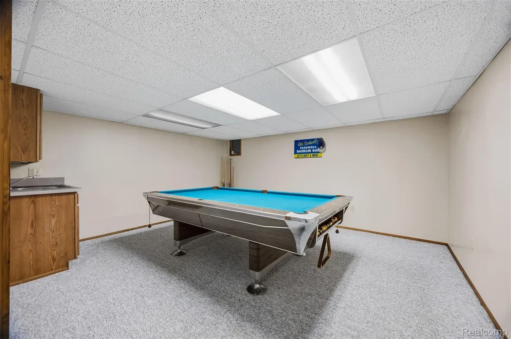 38750 Grandon Street Livonia City MI 48150
