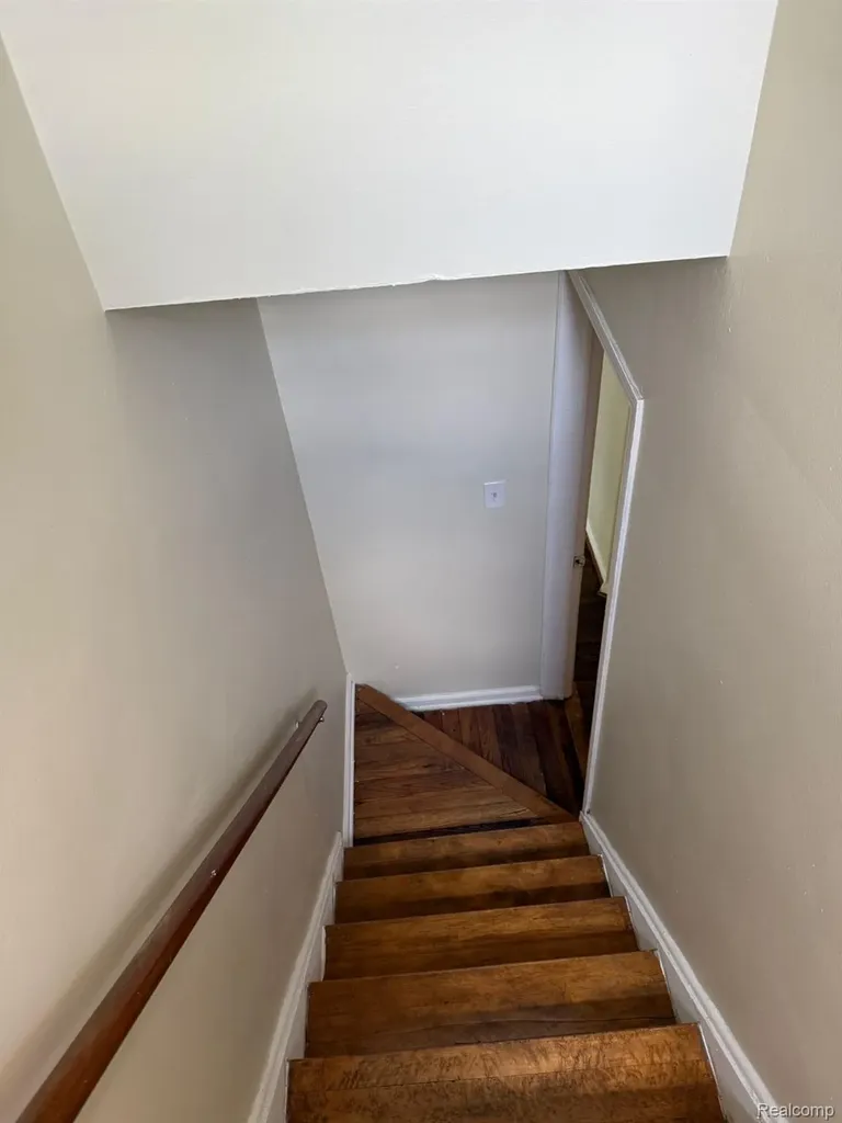 8687 Farmbrook Street Detroit City MI 48224