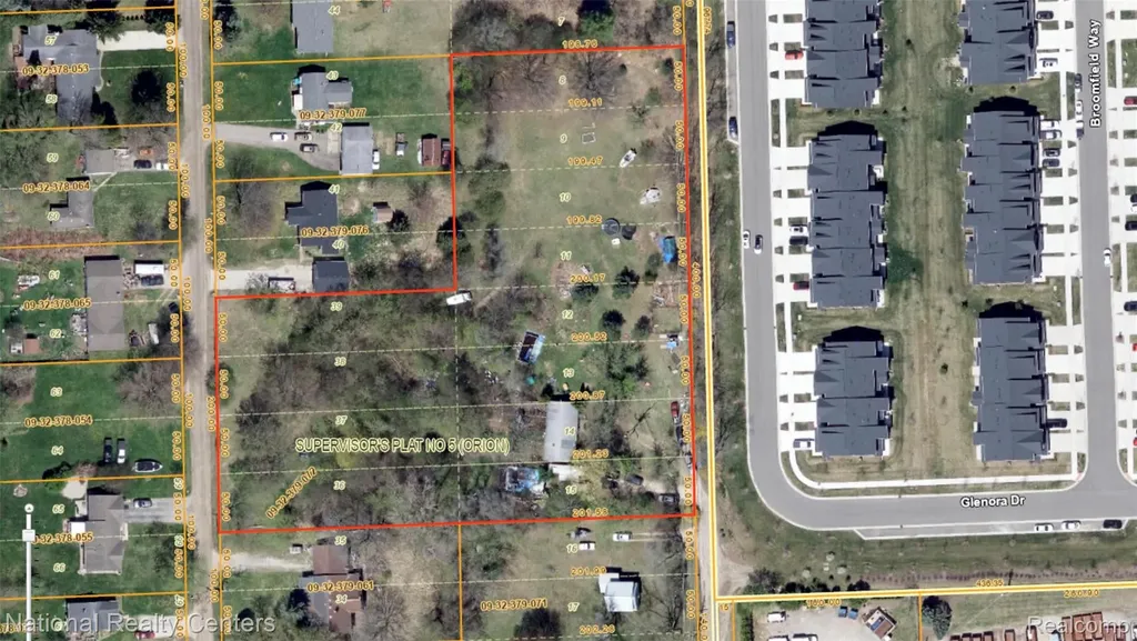 4900 Estes Drive Orion Charter Township MI 48359