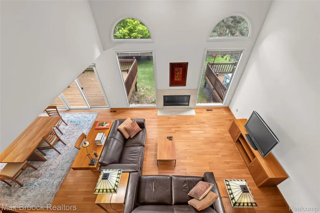 6452 Aspen Ridge Boulevard West Bloomfield Charter Township MI 48322