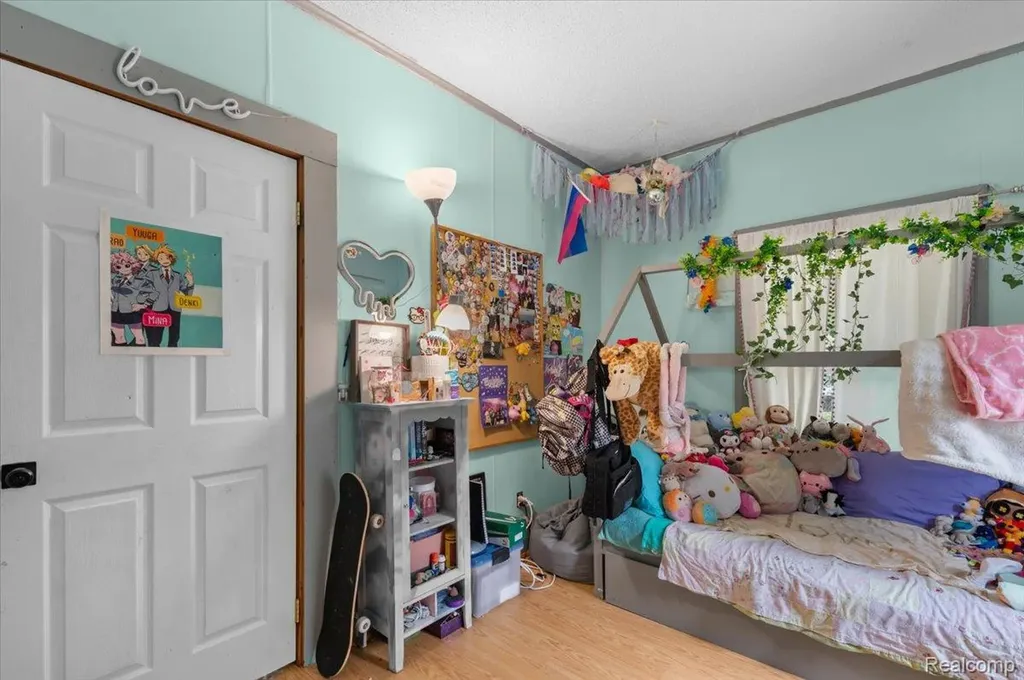 236 Lynn Street Flushing City MI 48433