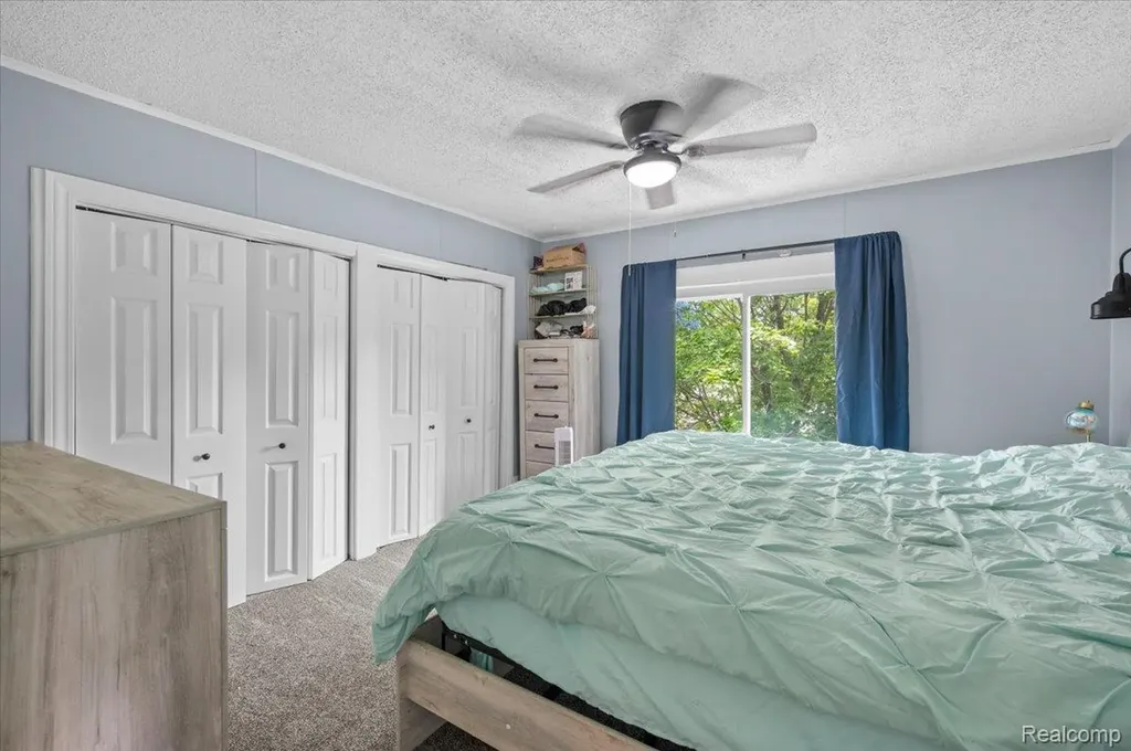 236 Lynn Street Flushing City MI 48433