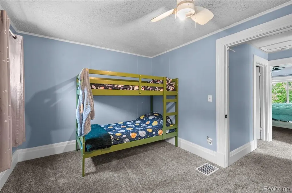 236 Lynn Street Flushing City MI 48433