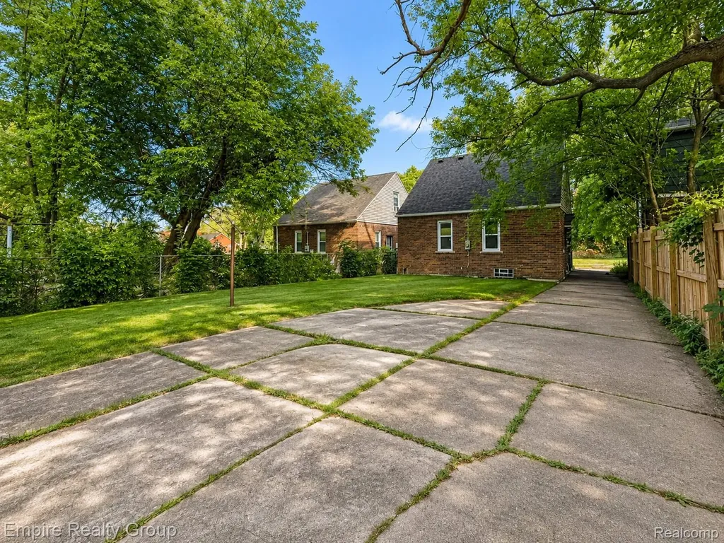 12719 Wade Street Detroit City MI 48213