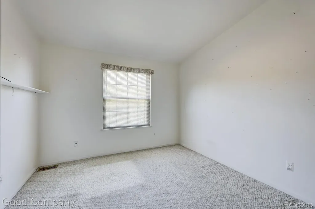 7354 Birkshire West Bloomfield Charter Township MI 48322