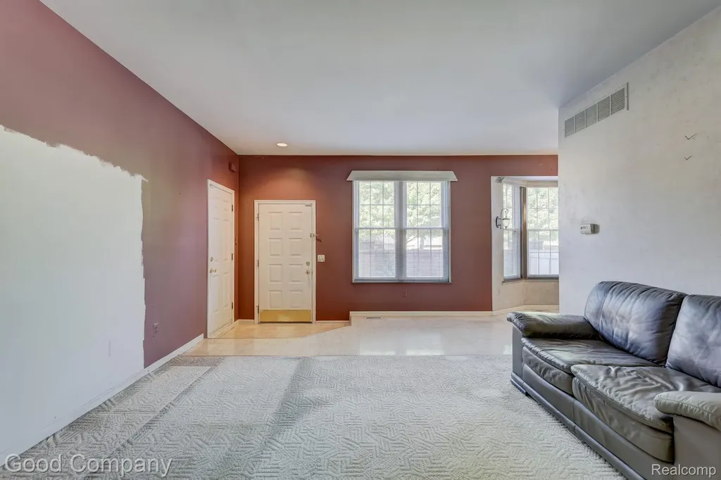 7354 Birkshire West Bloomfield Charter Township MI 48322