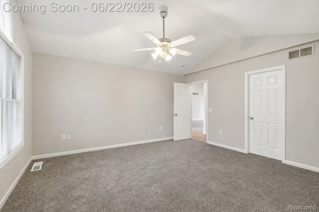 8091 Prestonwood Court Flushing Charter Township MI 48433